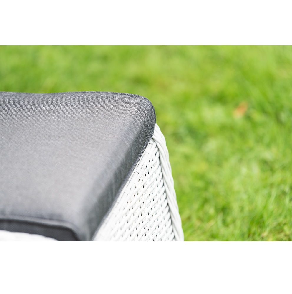 Fotel ogrodowy z podnóżkiem PONTE z syntetycznego rattanu