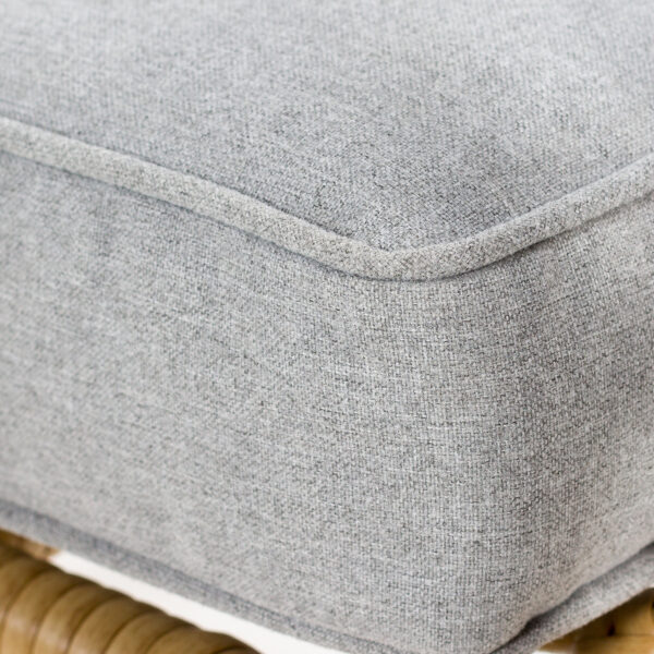 VALEY (2023)-5_small